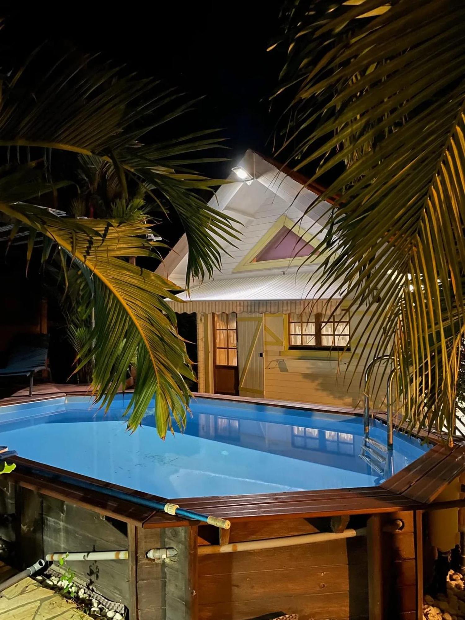 Chalet Confortable Au Vauclin Avec Piscine Privee เลอโวแกล็ง ภายนอก รูปภาพ